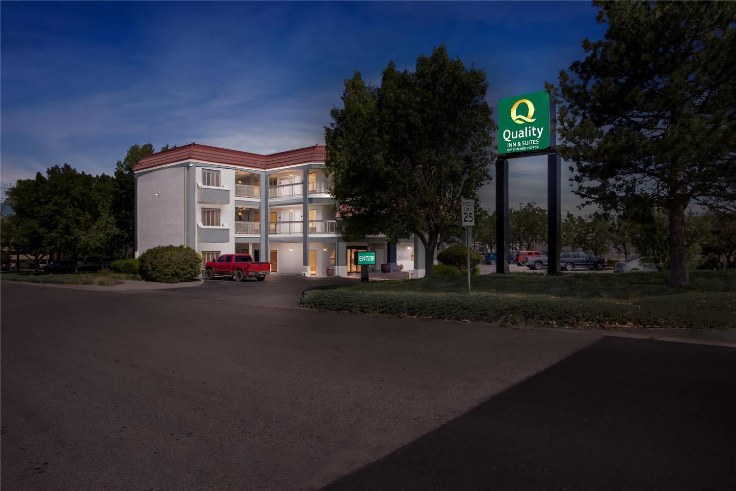 Quality Inn & Suites Sunport Airport Albuquerque — 3