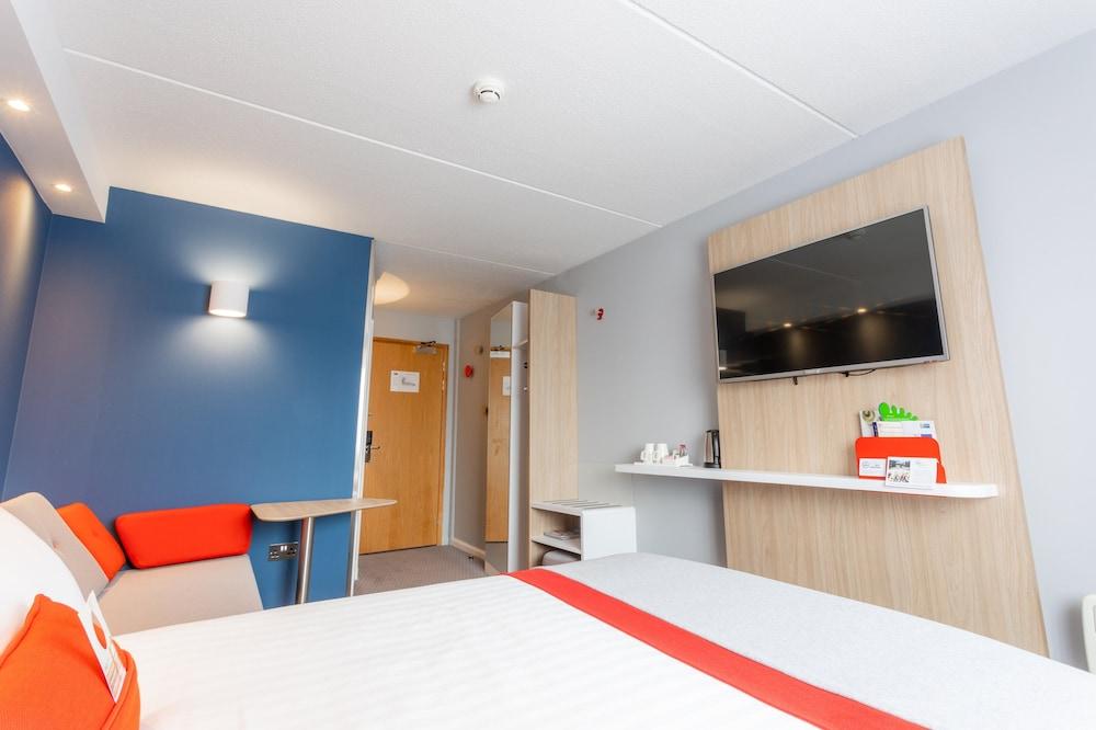 EXPRESS BY HOLIDAY INN GLASGOW THEATRELAND — 10
