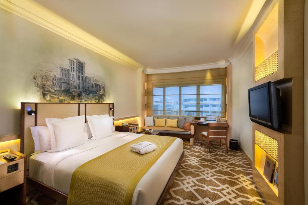 Marco Polo Hotel — 10