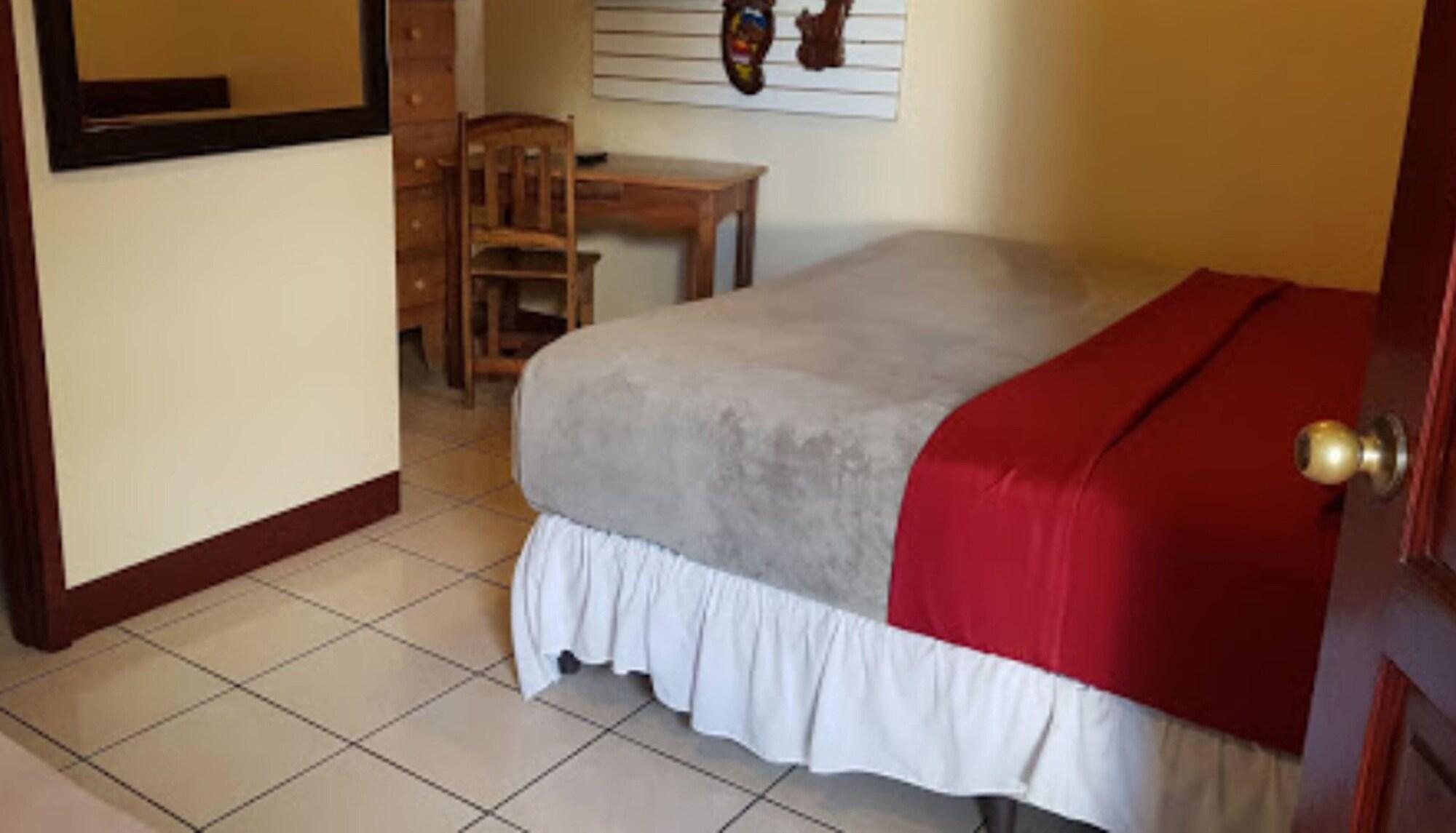 Art Hotel Managua Nicaragua 1125638 — 9