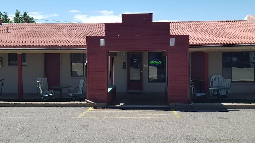 Knights Inn Cortez CO