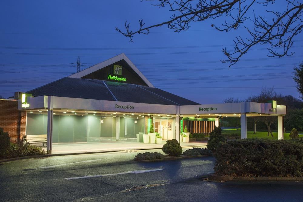HOLIDAY INN BIRMINGHAM M6 J7 — 2