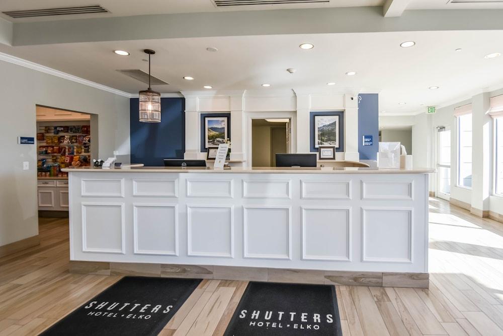 Shutters Hotel — 8