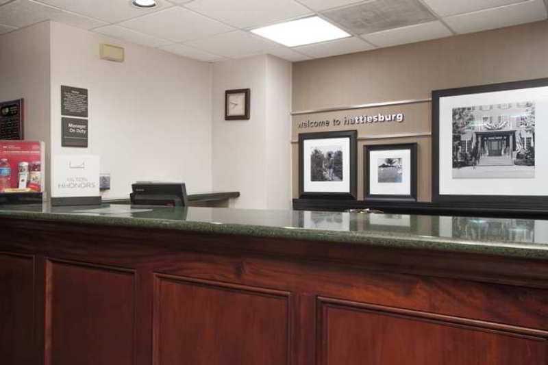 Red Lion Inn & Suites Hattiesburg — 3
