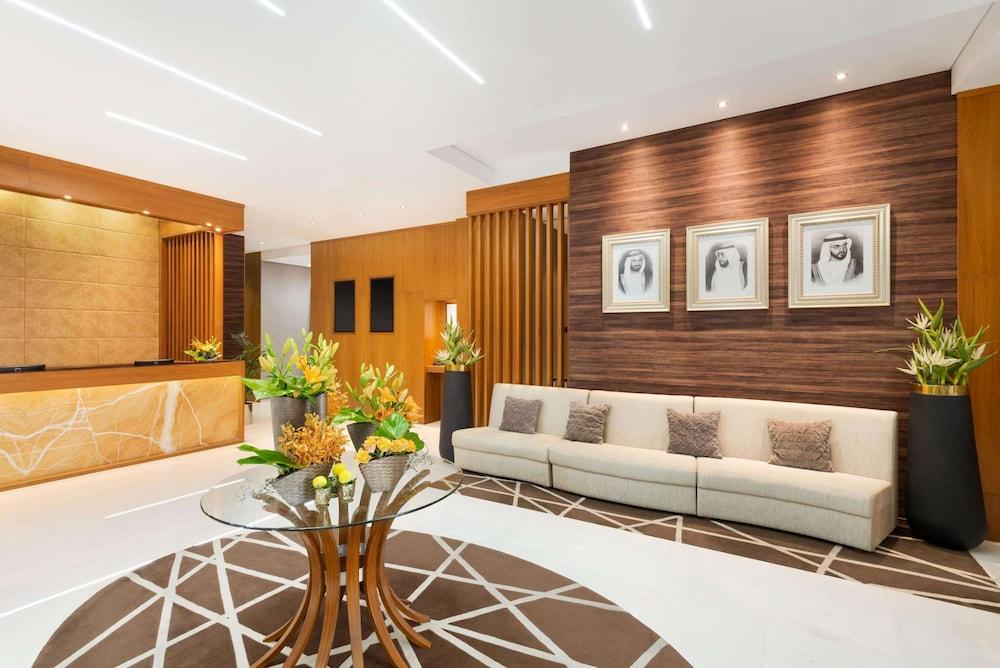 TRYP Hotel by Wyndham Abu Dhabi — 10