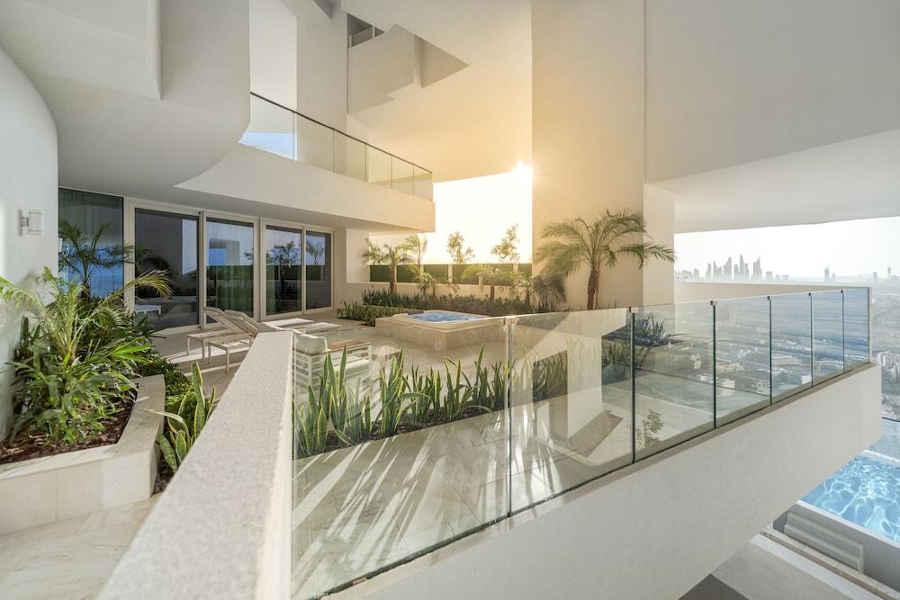 FIVE Jumeirah Village Hotel — 5
