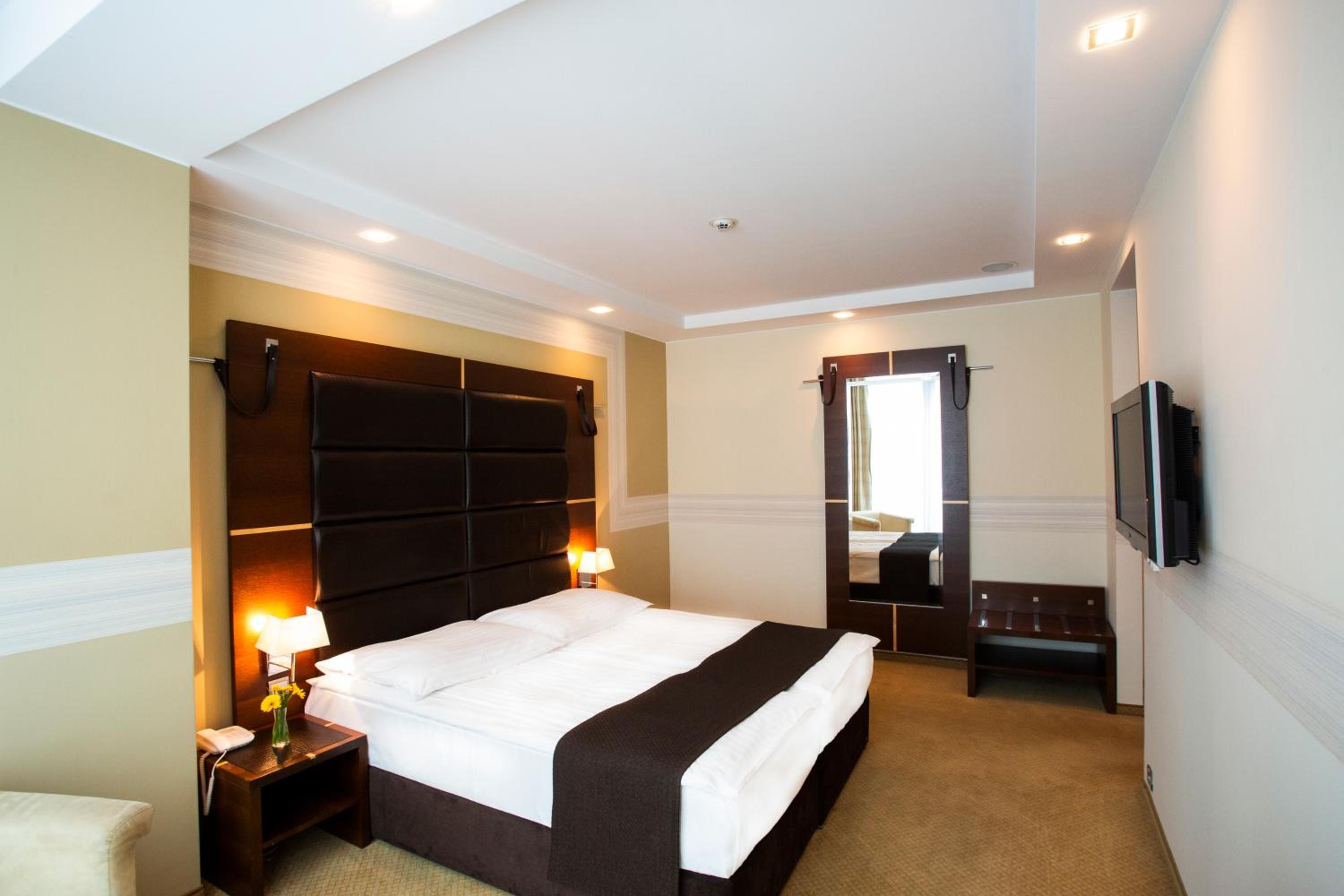 ART HOTEL WILLIAM — 4