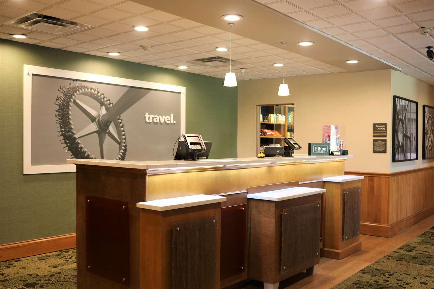 Hampton Inn & Suites Fremont — 6