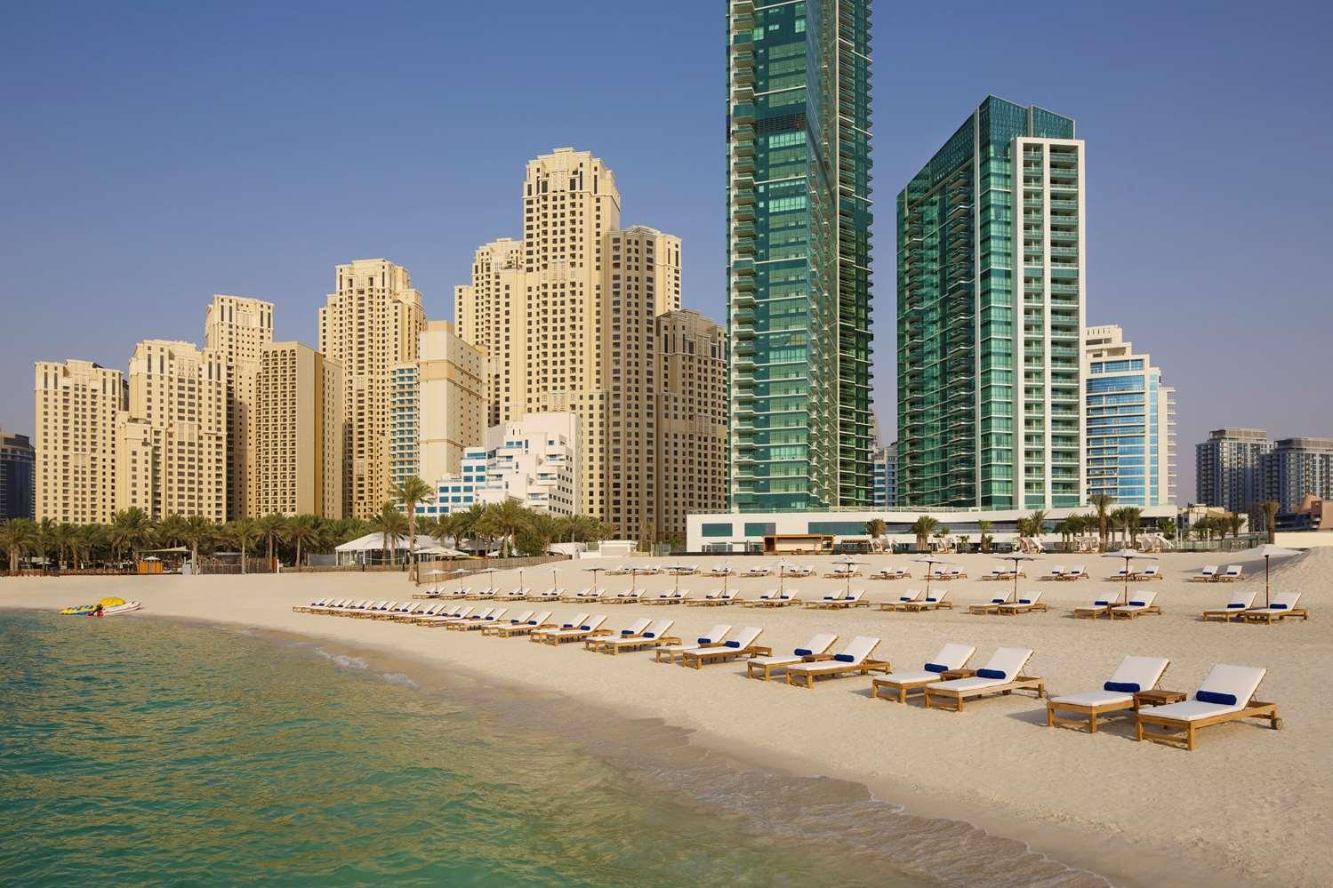 DoubleTree by Hilton Dubai Jumeirah Beach — 4