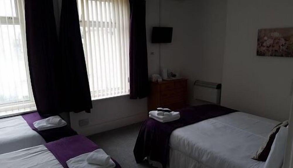 The Wilton Hotel — 9