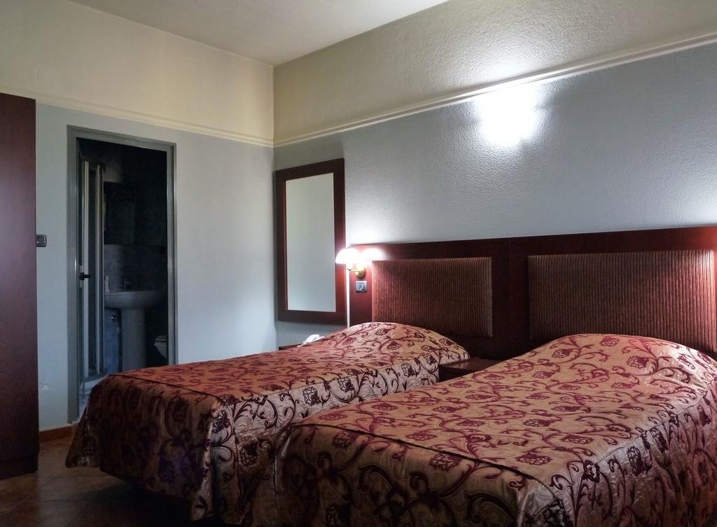 ELYSEE HOTEL — 4