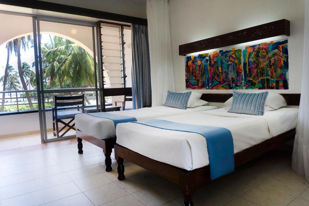 REEF HOTEL MOMBASA — 10