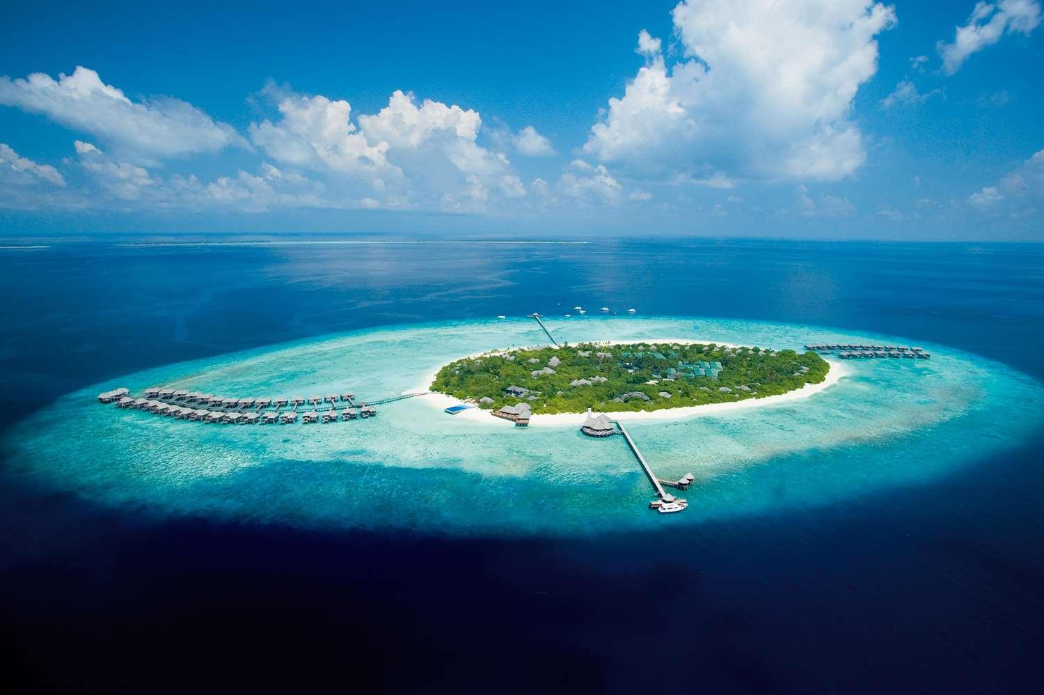 JA Manafaru, Maldives 85619 — 6