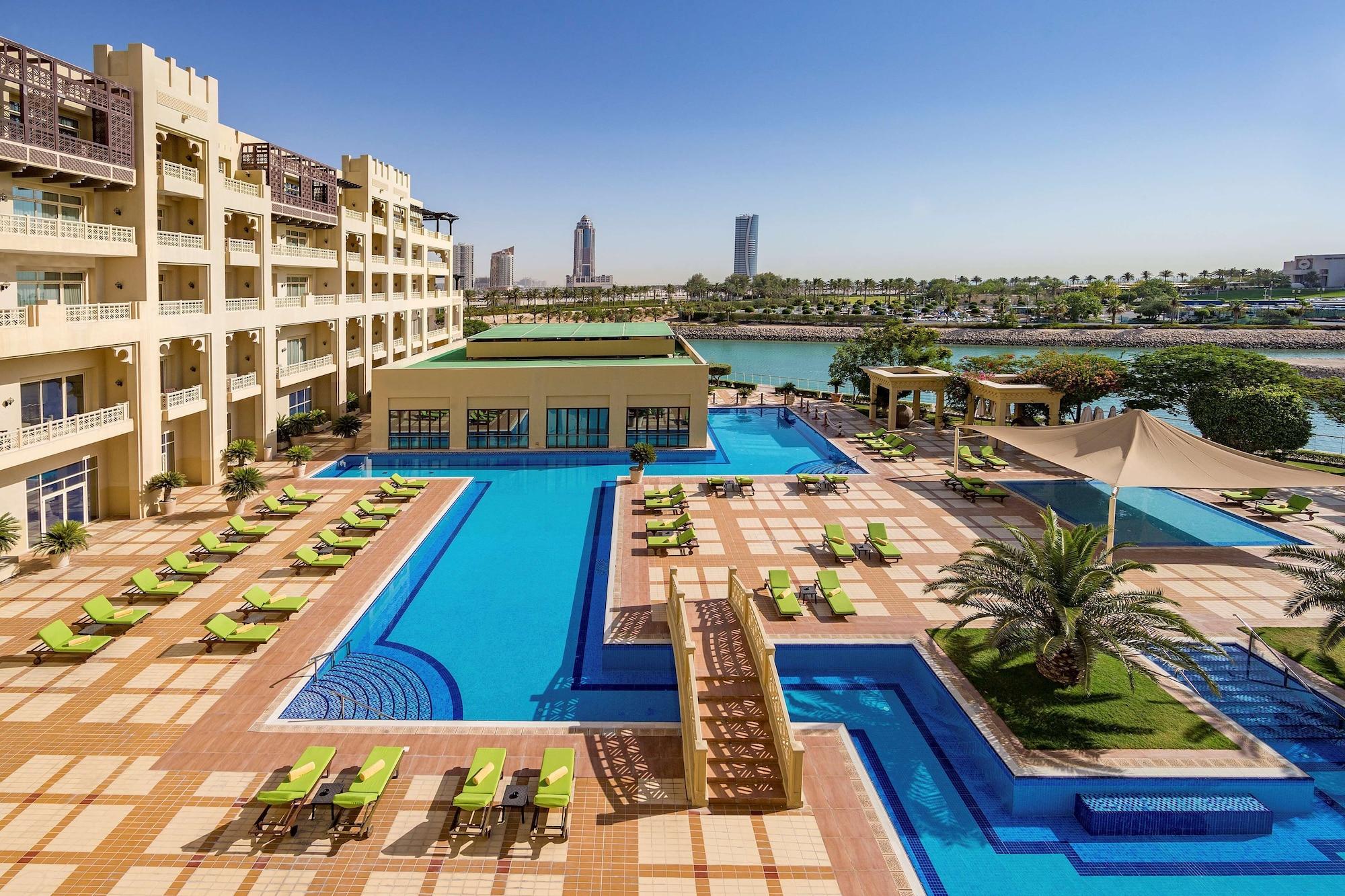 Grand Hyatt Doha Hotel and Villas 85655 — 4