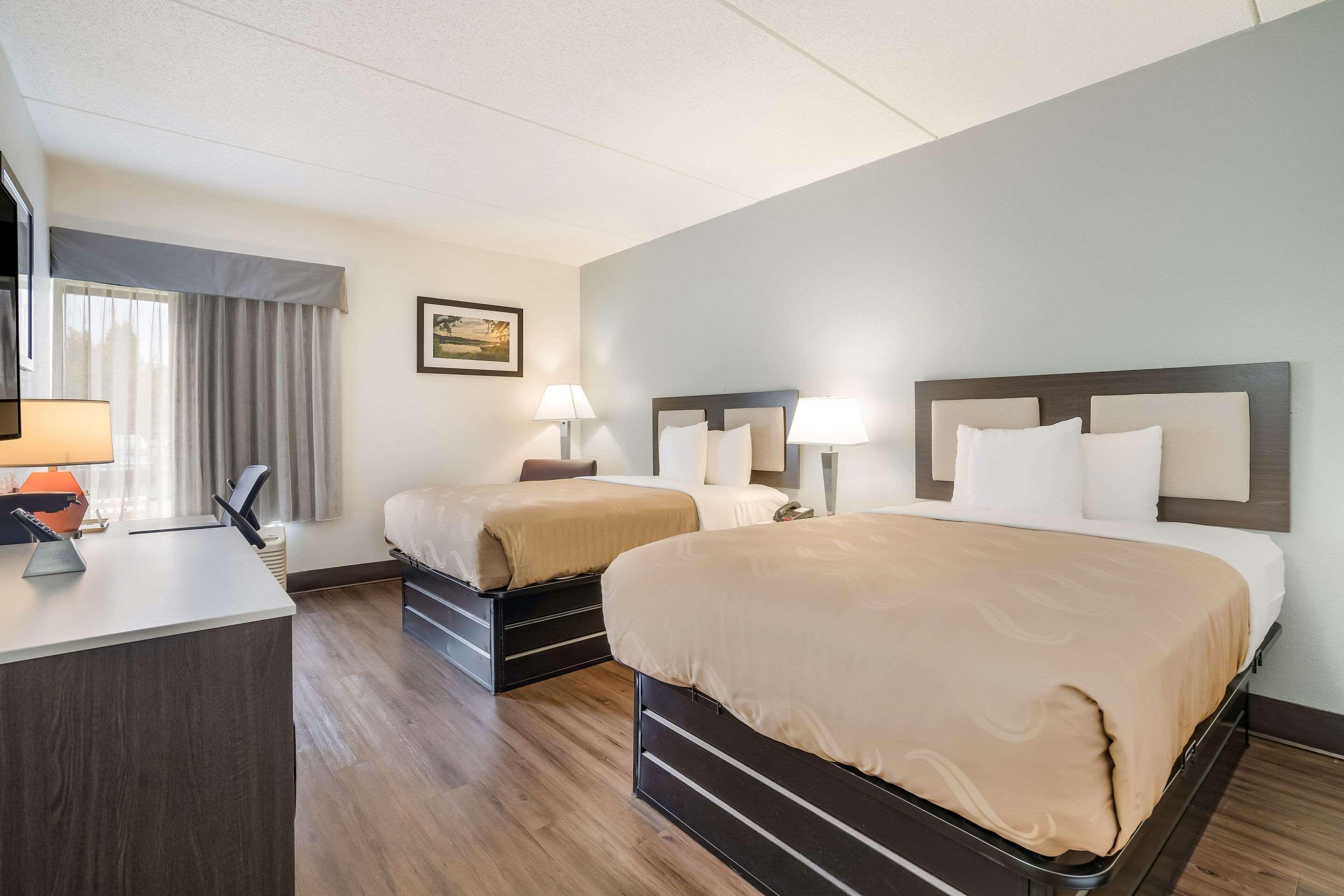 Quality Inn Jacksonville Near Camp Lejeune — 9