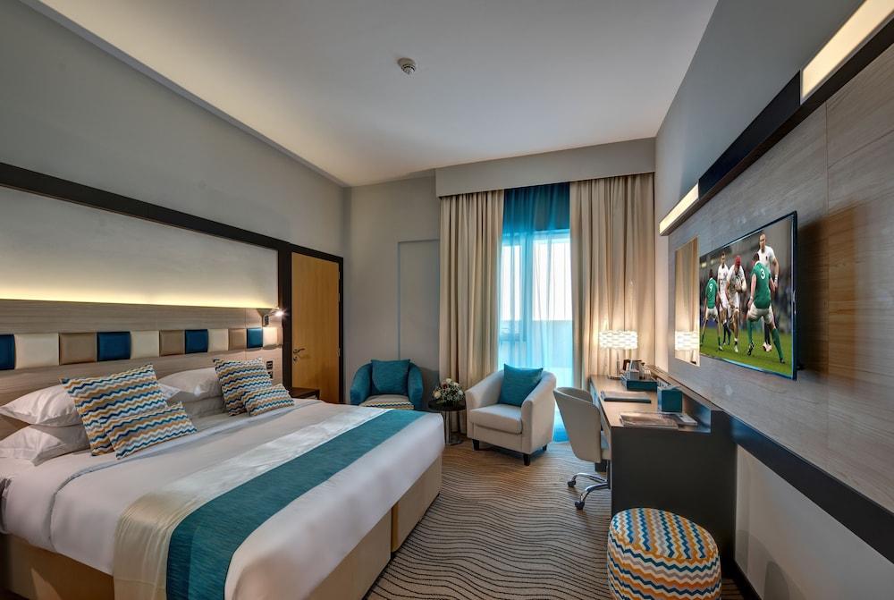 City Avenue Hotel — 9