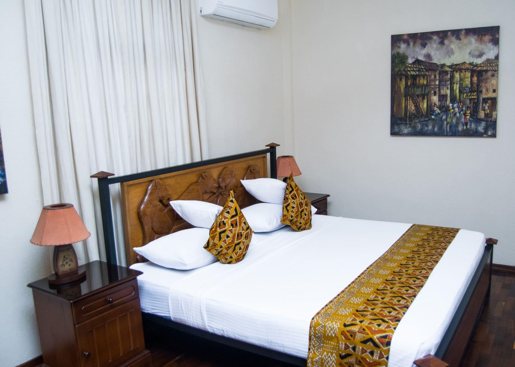 Coconut Grove Regency Hotel 1129248 — 9