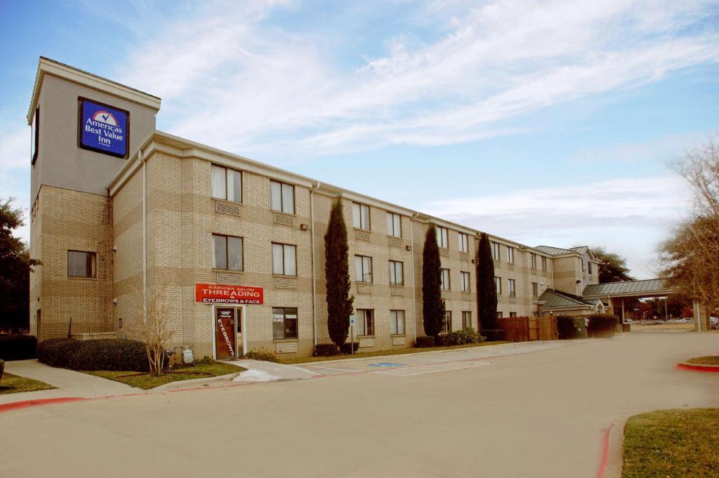 Americas Best Value Inn Addison Dallas — 5
