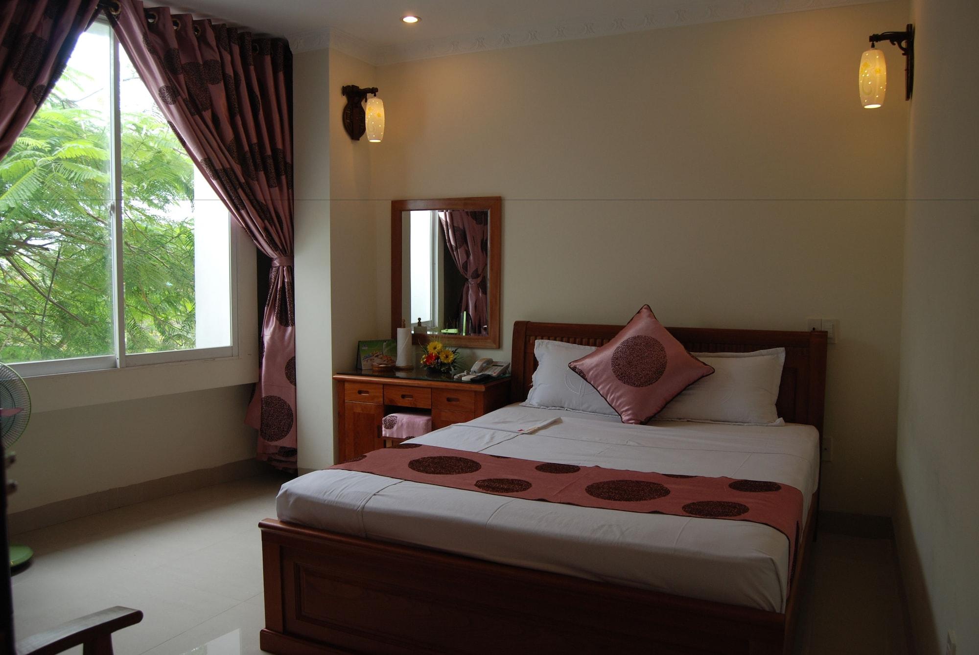 Dai Long Hotel — 4