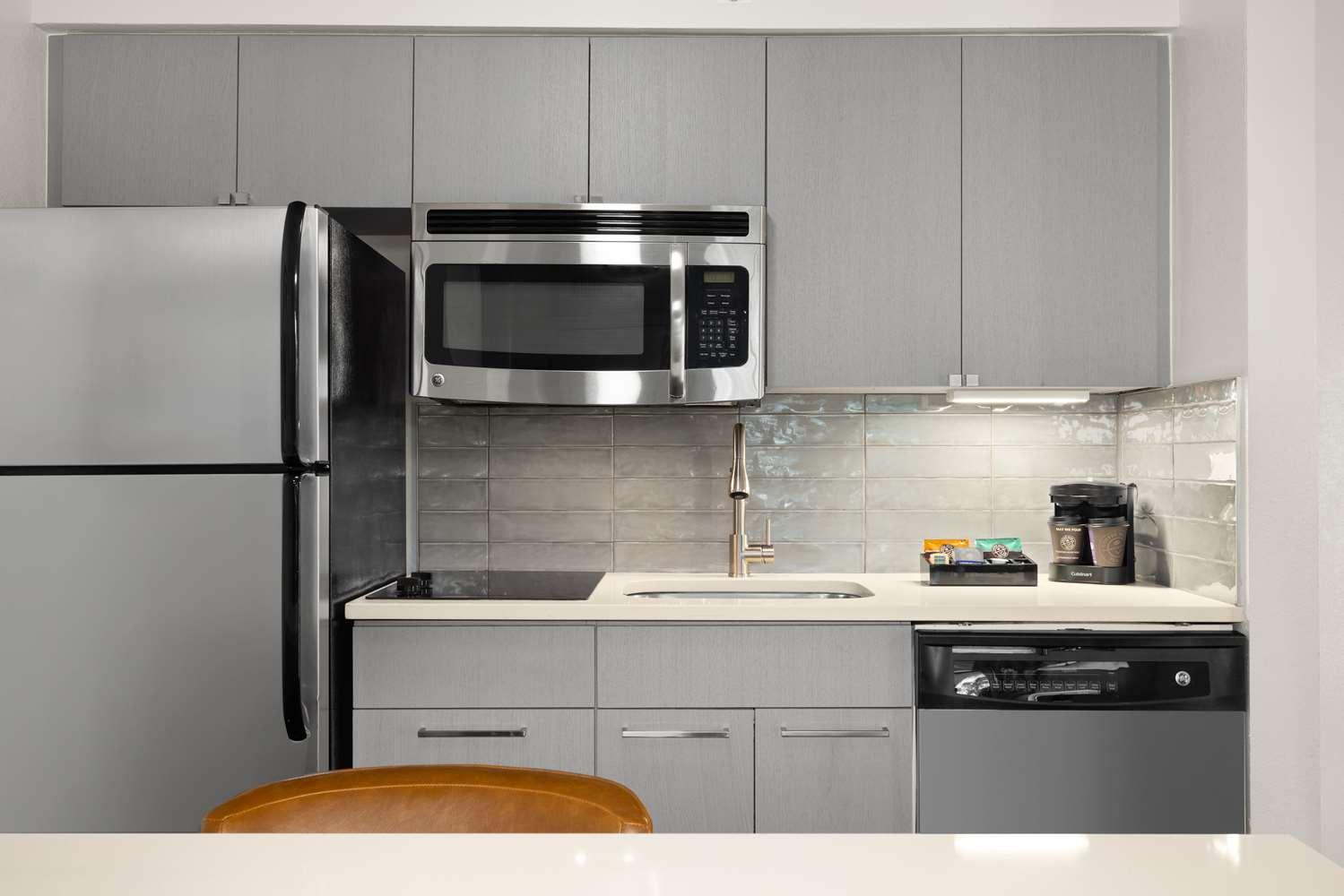 Homewood Suites by Hilton Atlanta-Alpharetta — 3