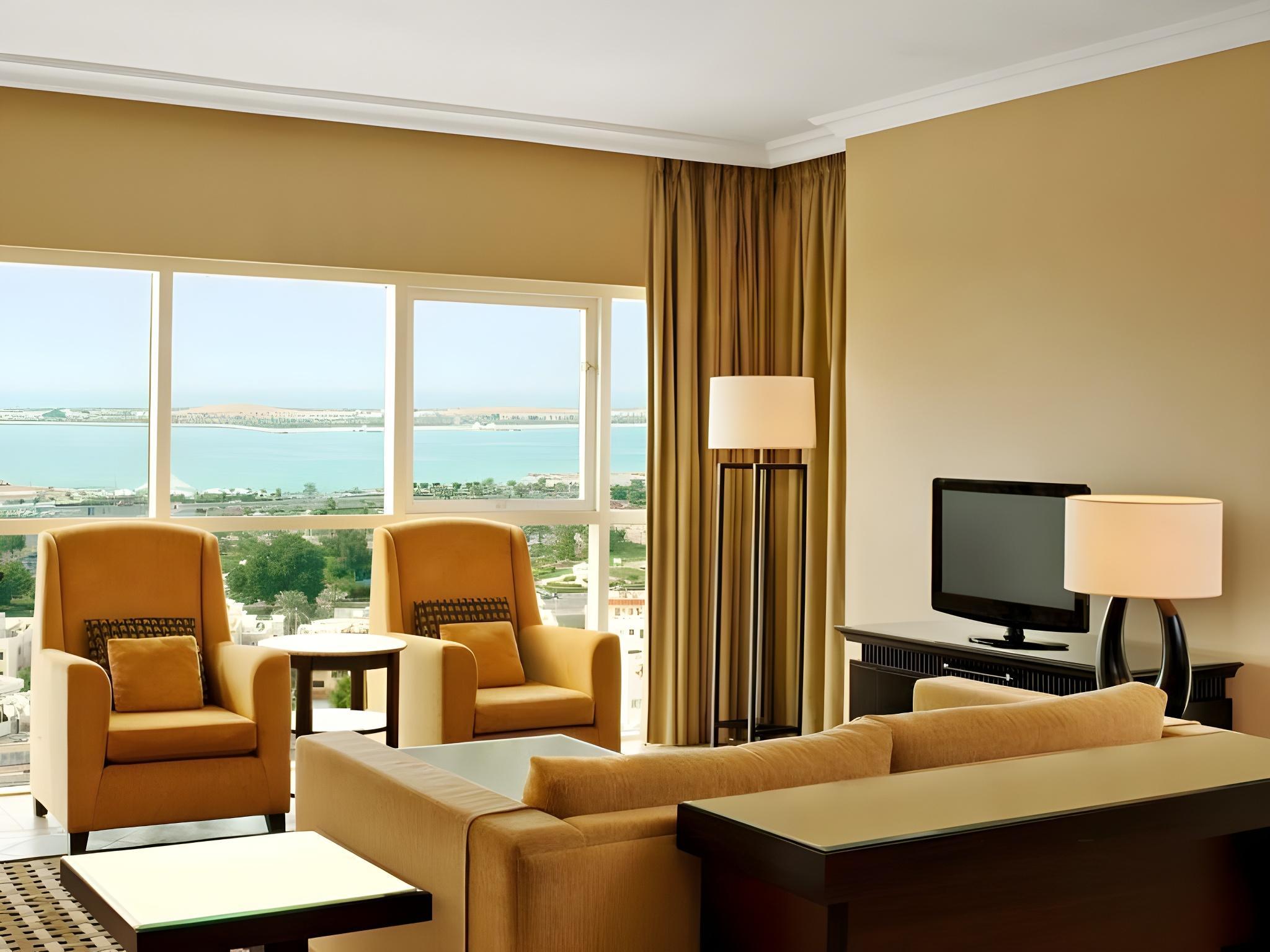 Sheraton Khalidiya Hotel — 4