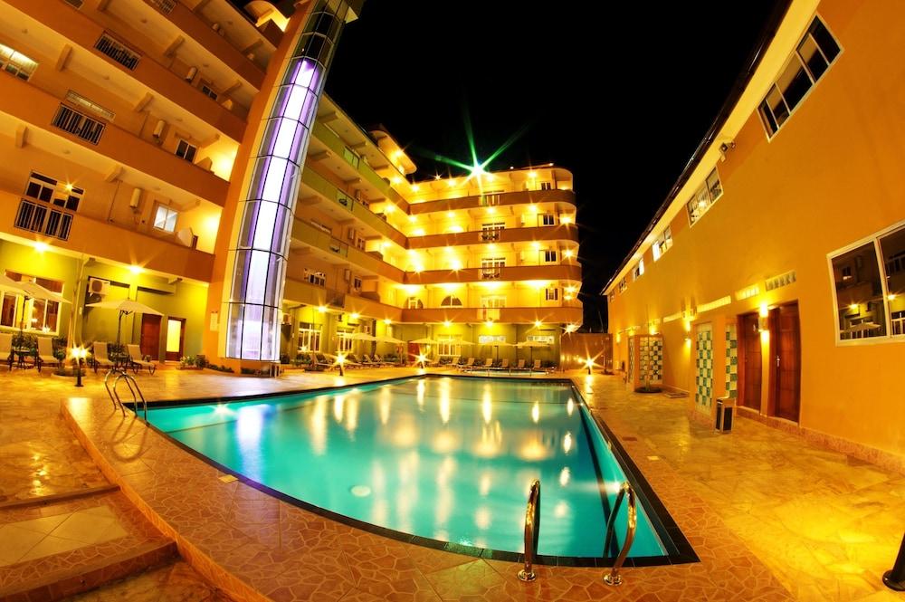 Seascape Hotel — 4