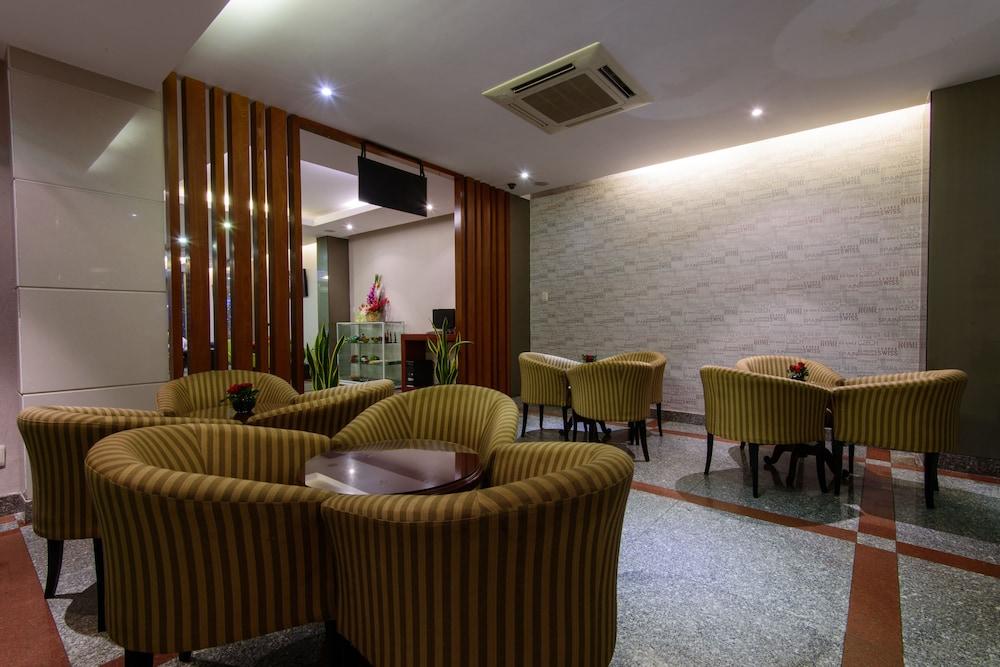 Central Park Saigon Hotel — 9