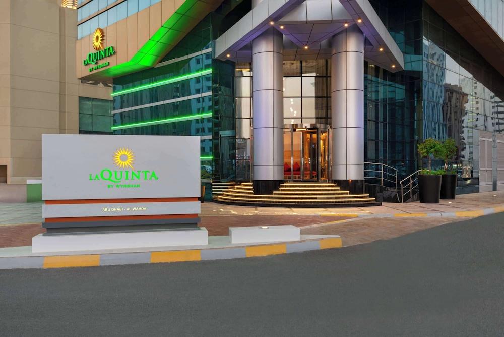 La Quinta by Wyndham Abu Dhabi Al Wahda — 2