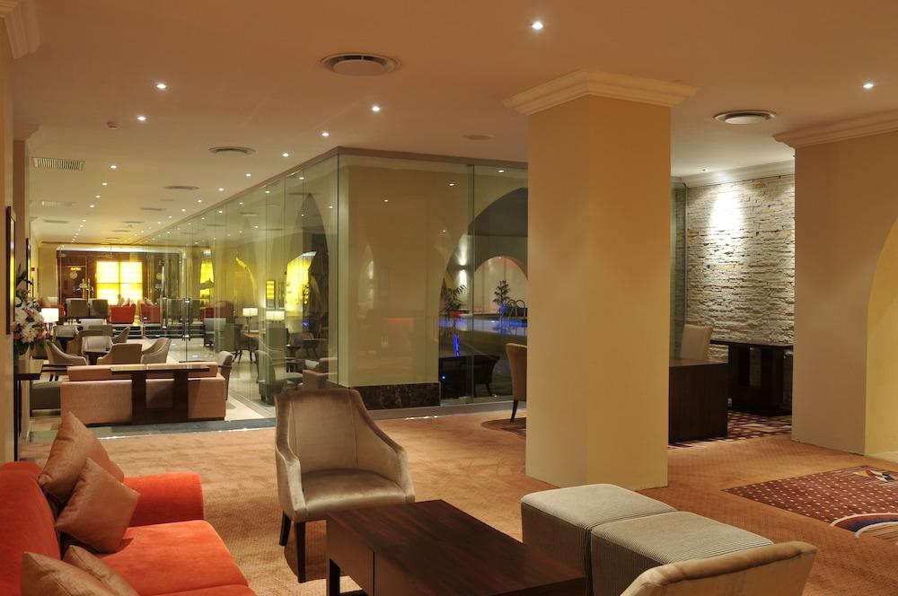 Radisson Hotel Lagos Ikeja — 9