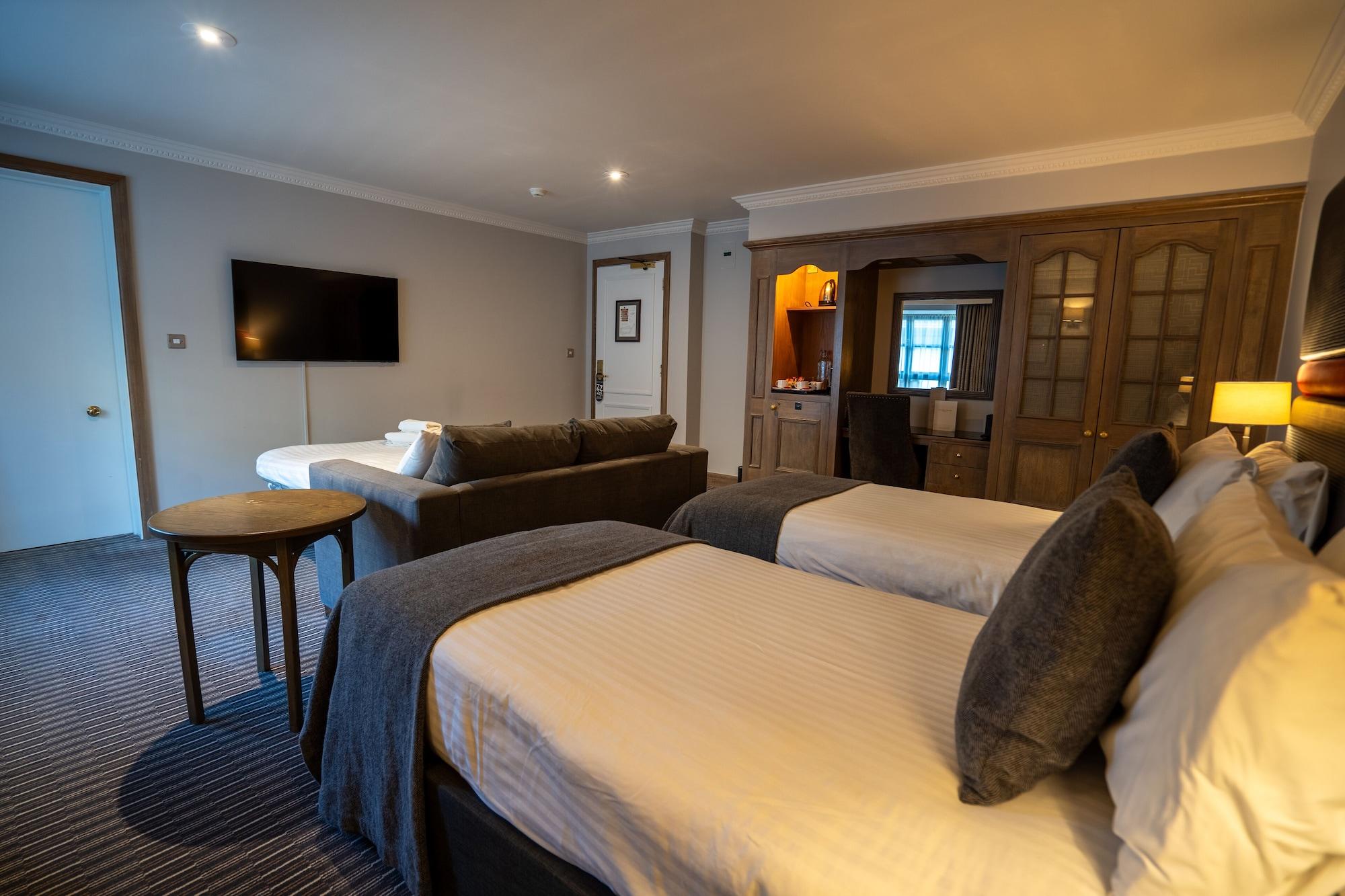 Villiers Hotel Buckingham — 10