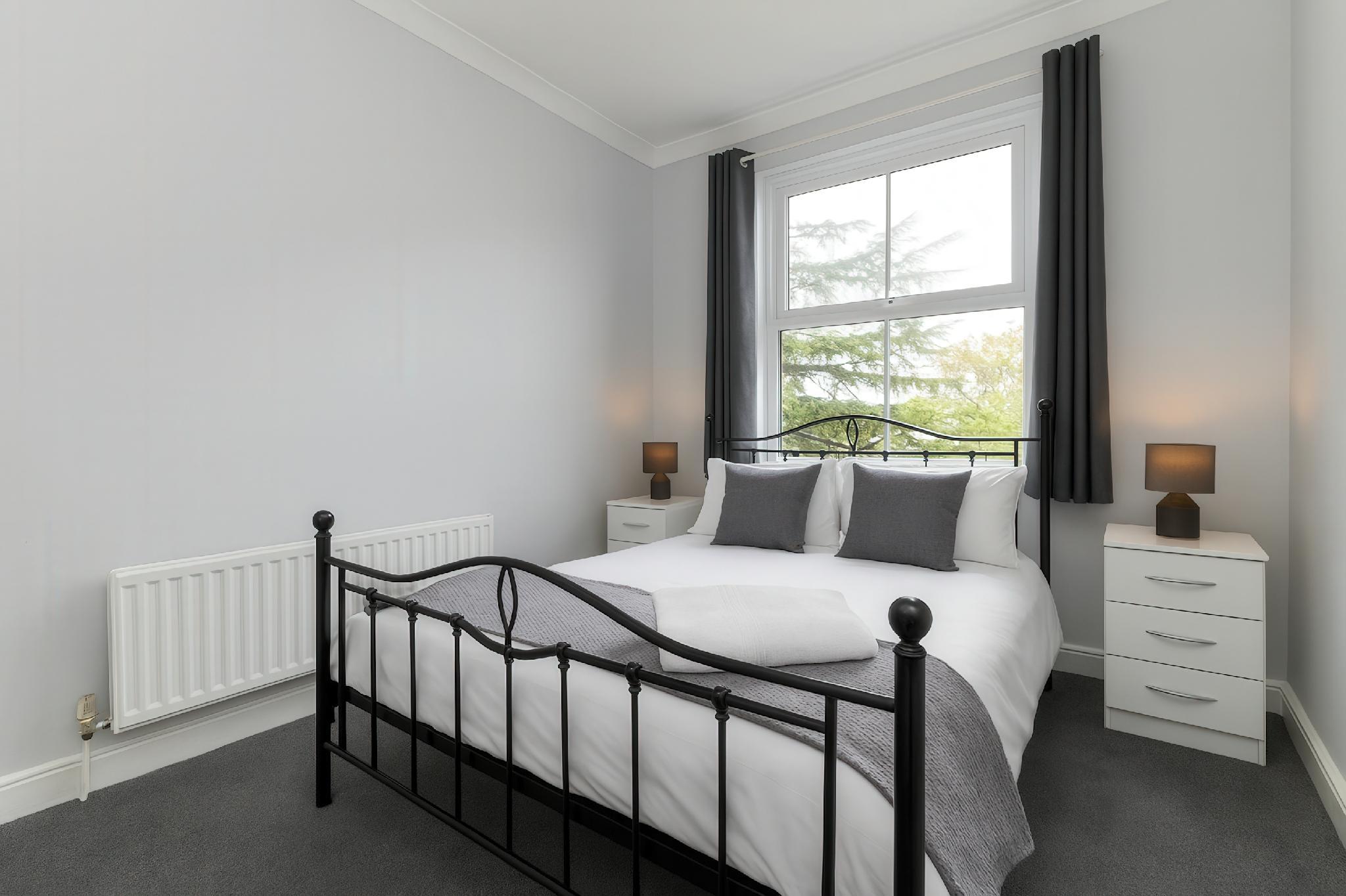 Shelford Lodge — 7