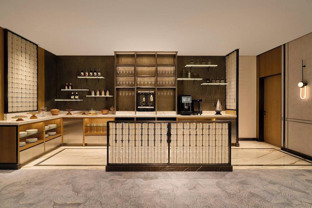 Sheraton Saigon Grand Opera Hotel — 7
