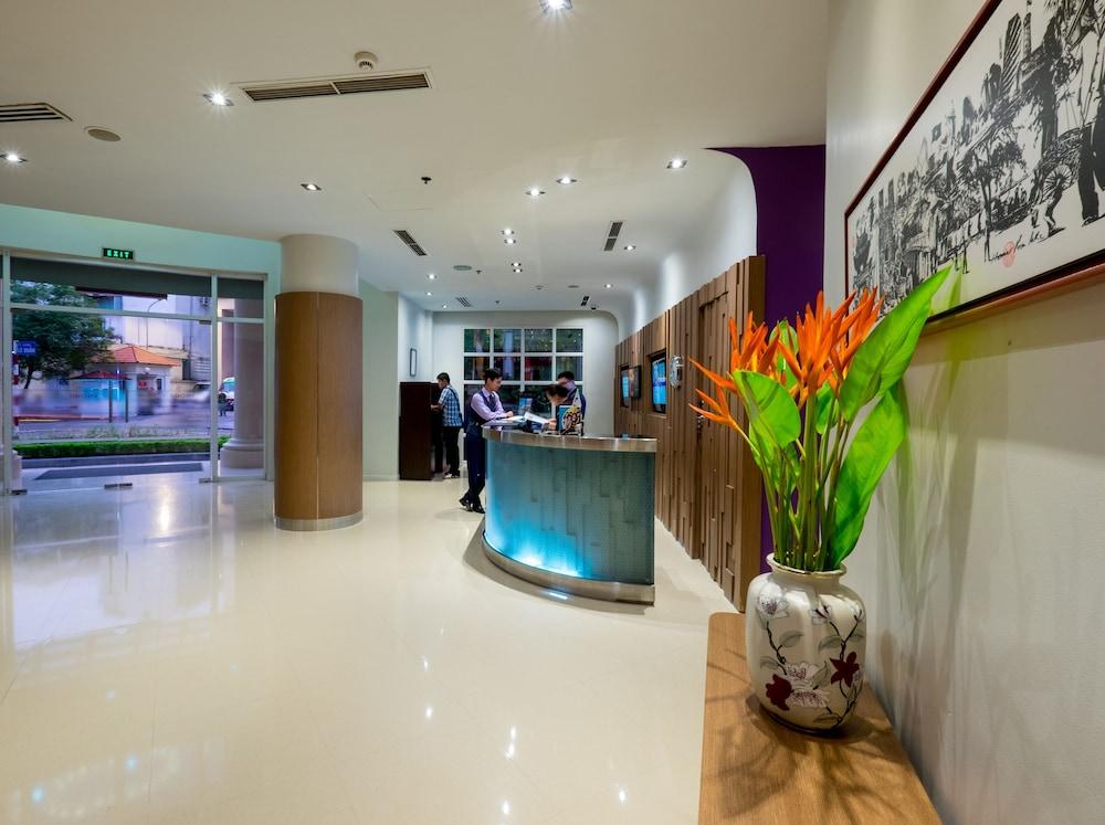 Mercure Hanoi La Gare Hotel — 10