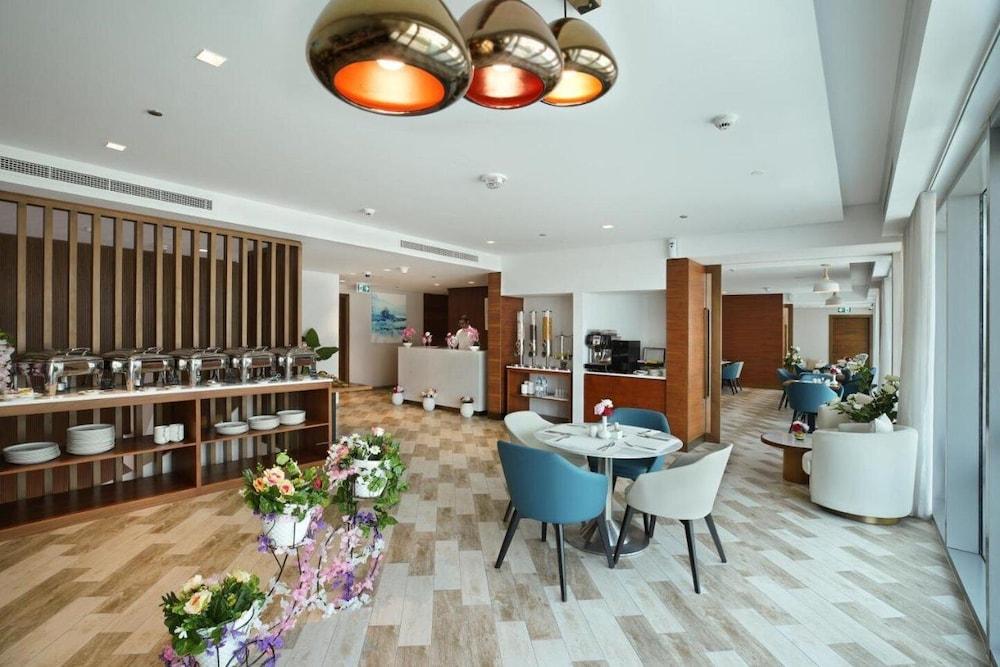 Millennium Executive Apartments Mont Rose — 10