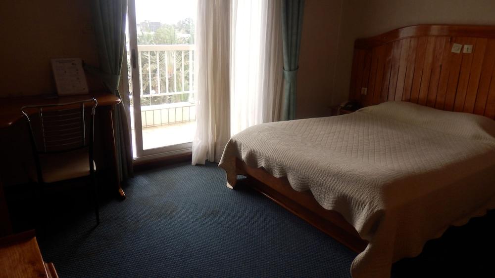 Hotel Royal Palace — 6