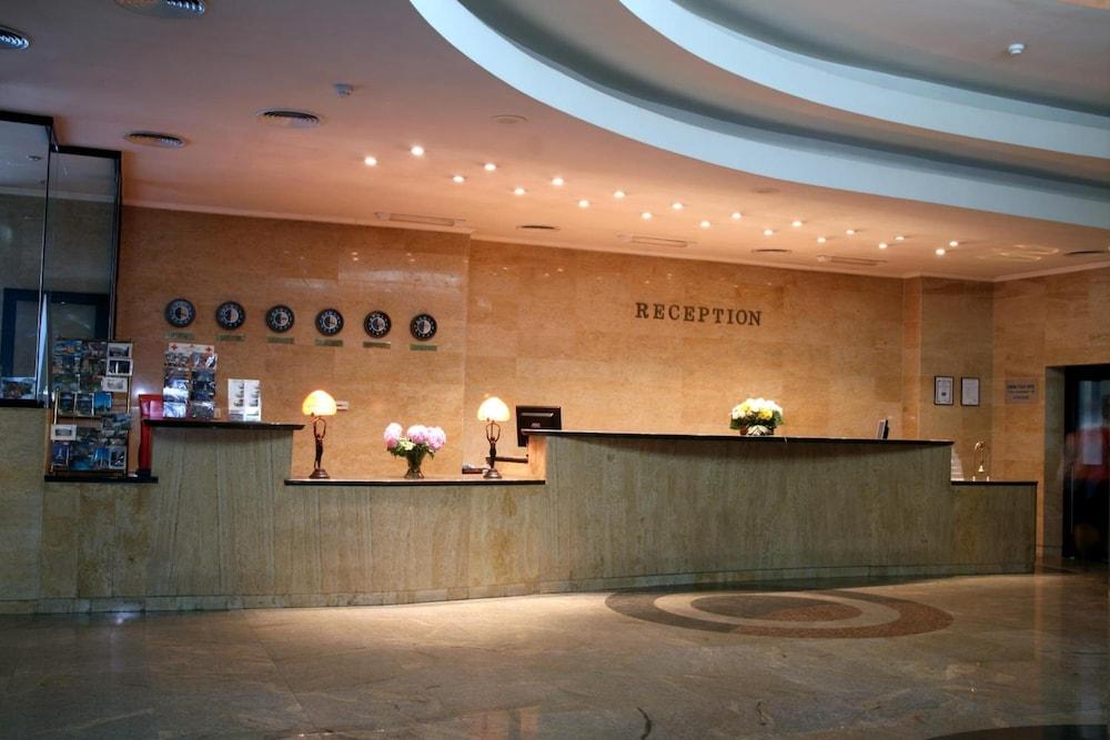 Danube Plaza Hotel 66394 — 10