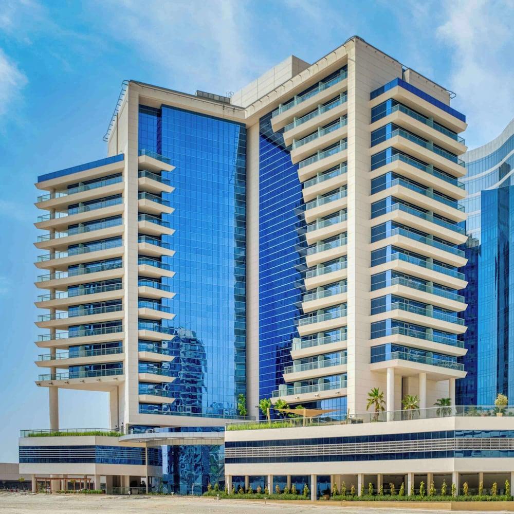 THE FIRST COLLECTION BUSINESS BAY — 3