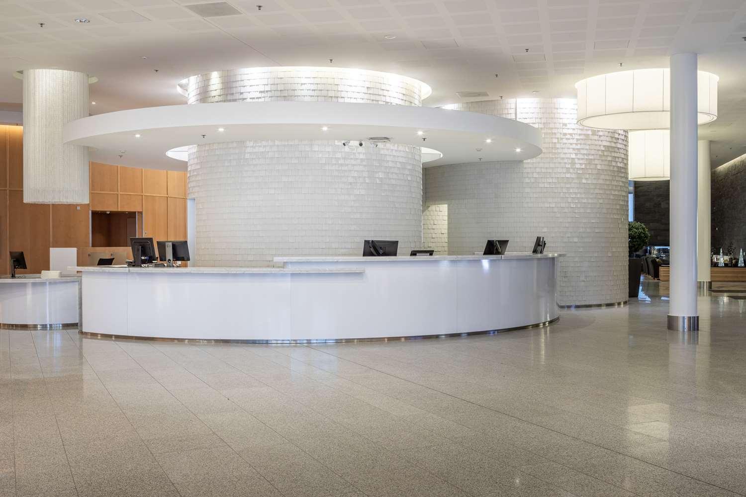 Hilton Helsinki Airport — 2