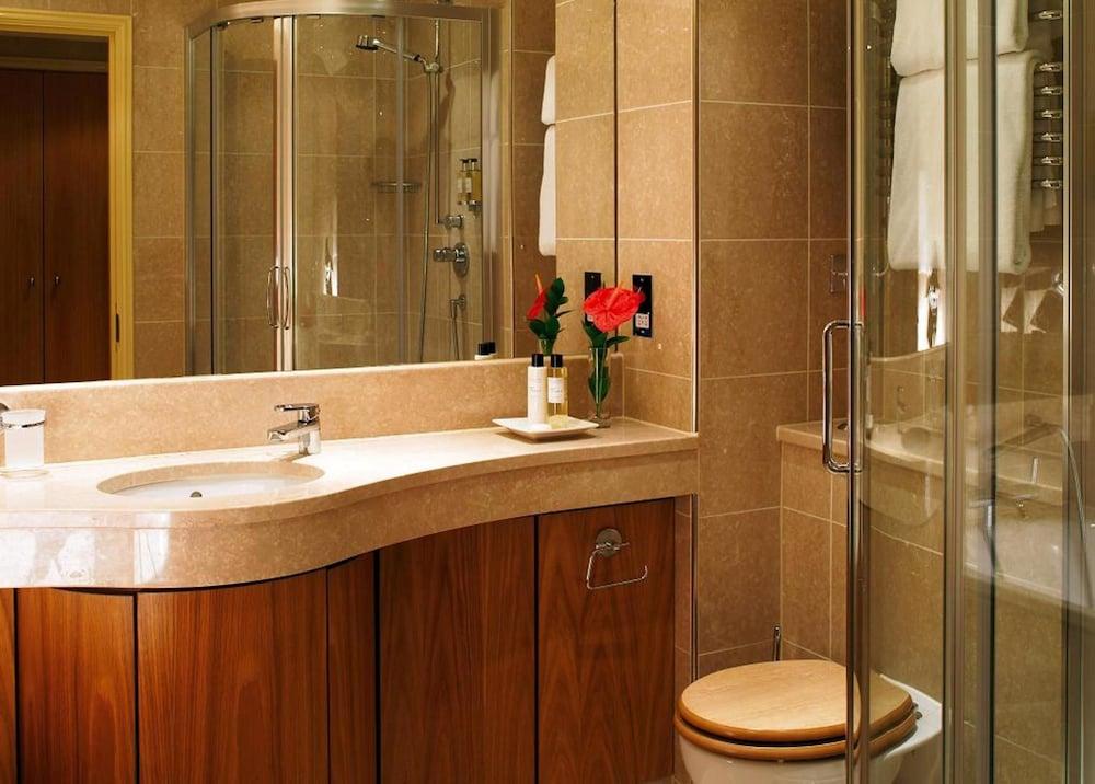 Donnington Valley Hotel and Spa — 8