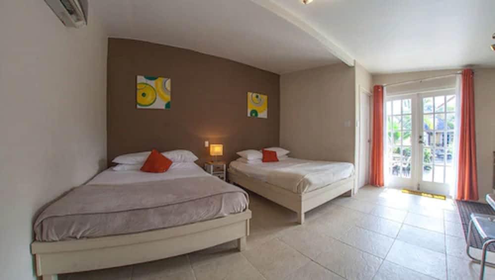 ARUBA TROPIC APARTMENTS — 7