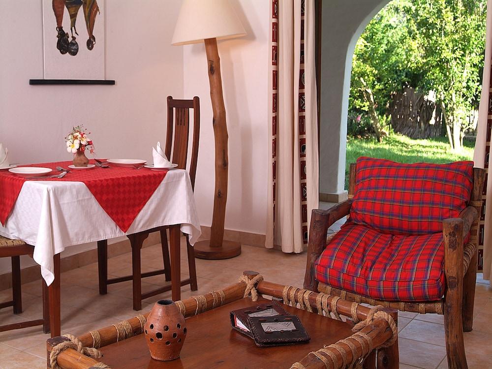 Pinewood Beach Resort and Spa — 5