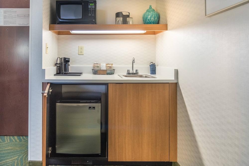 SpringHill Suites Chicago Southwest at Burr Ridge/Hinsdale — 7