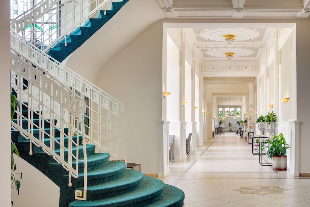 DANUBIUS HEALTH SPA RESORT THERMIA PALACE(formerly THERMIA PALACE HOTEL) — 3