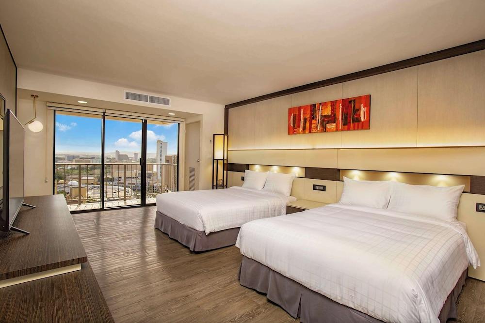 Bayview Hotel Guam — 10