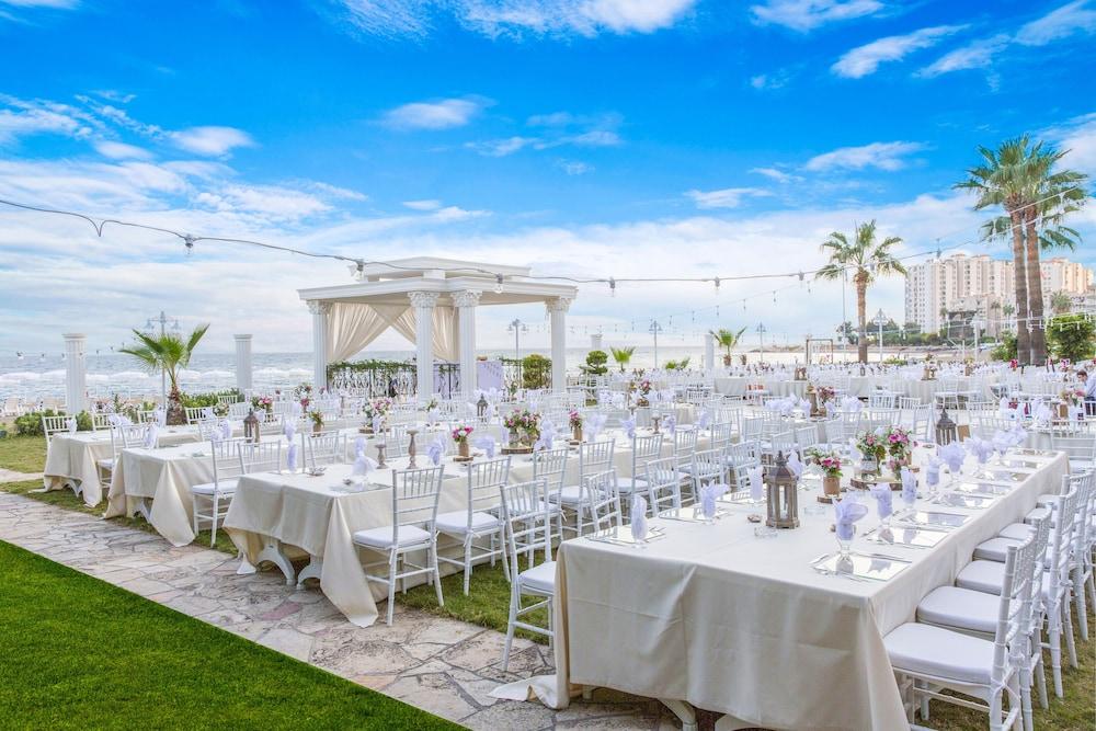SAHIL MARTI HOTEL 30224 — 2