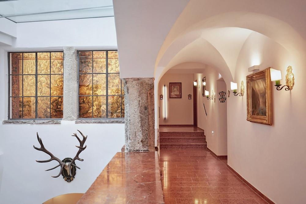 HOTEL GOLDENER HIRSCH, A LUXURY COLLECTION HOTEL — 8
