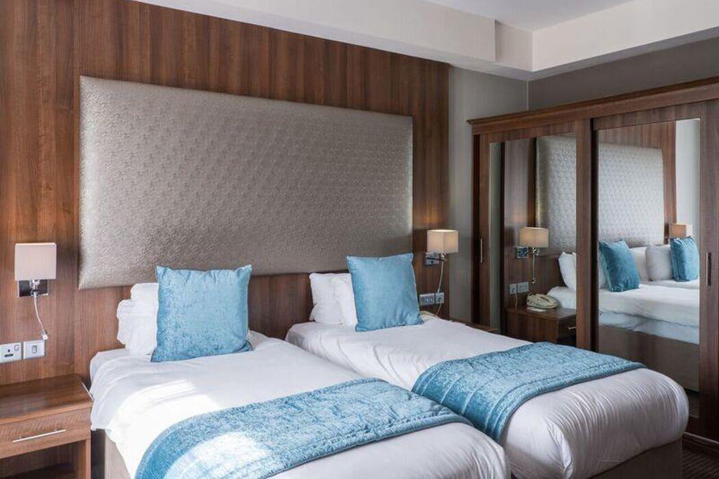Formby Hall Golf Resort & Spa — 10