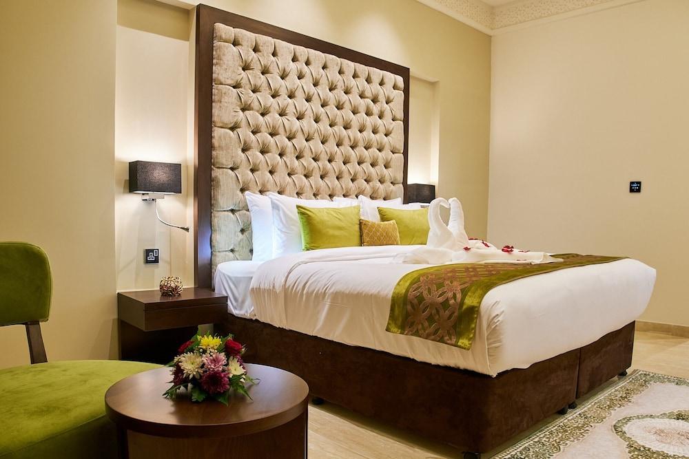 Carlton Dubai Creek — 9