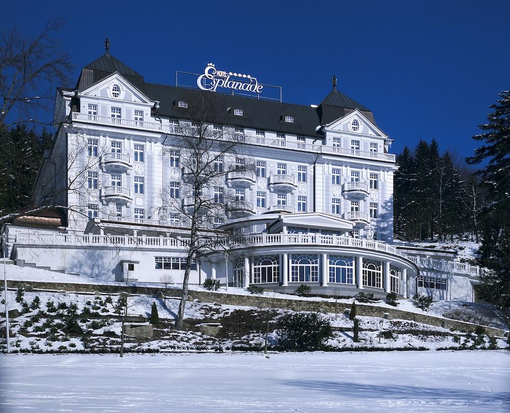 Esplanade Spa and Golf Resort 100252 — 9