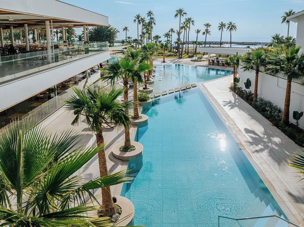Lordos Beach Hotel and Spa 4394 — 7